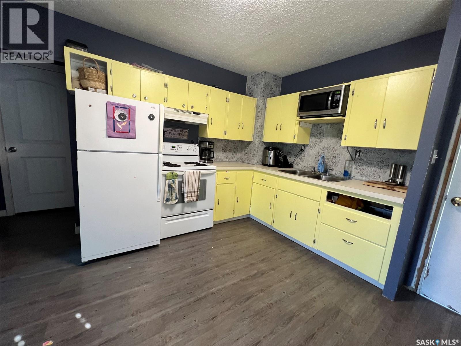 1005 Herbert Avenue, Herbert, Saskatchewan  S0H 2A0 - Photo 10 - SK016461