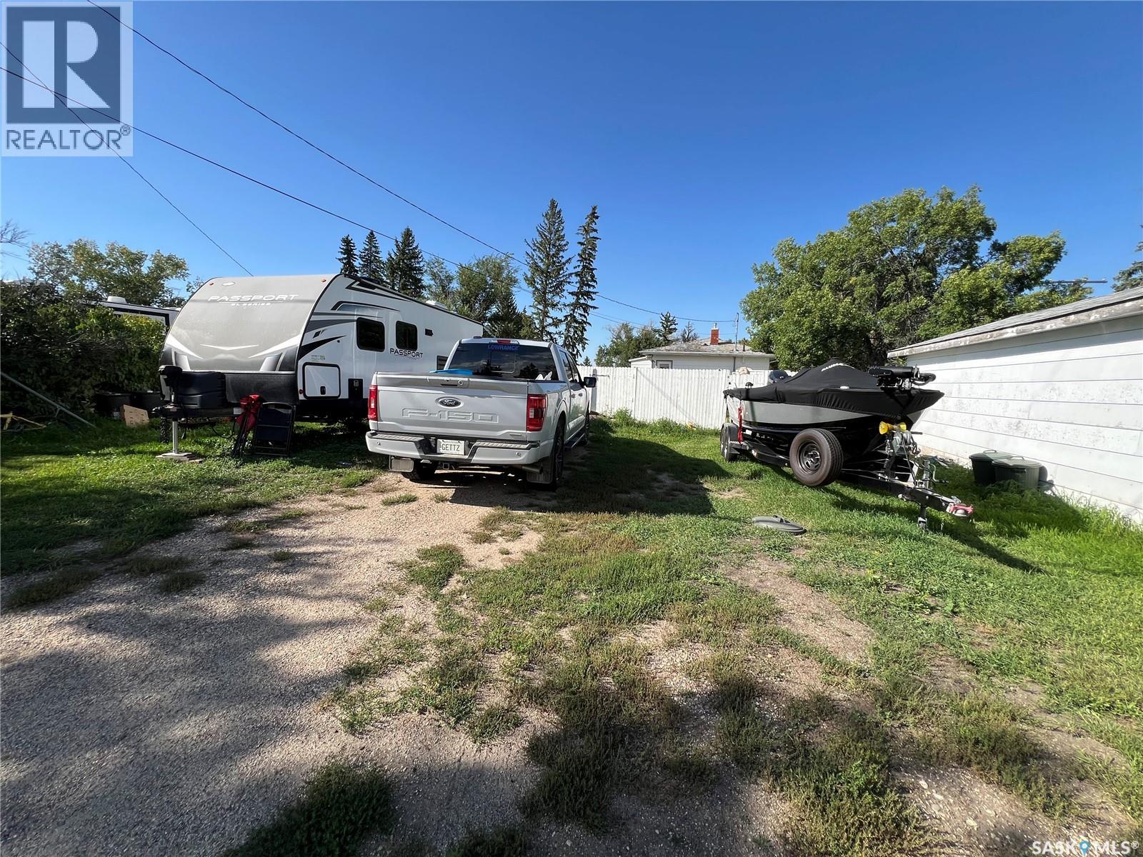 1005 Herbert Avenue, Herbert, Saskatchewan  S0H 2A0 - Photo 24 - SK016461