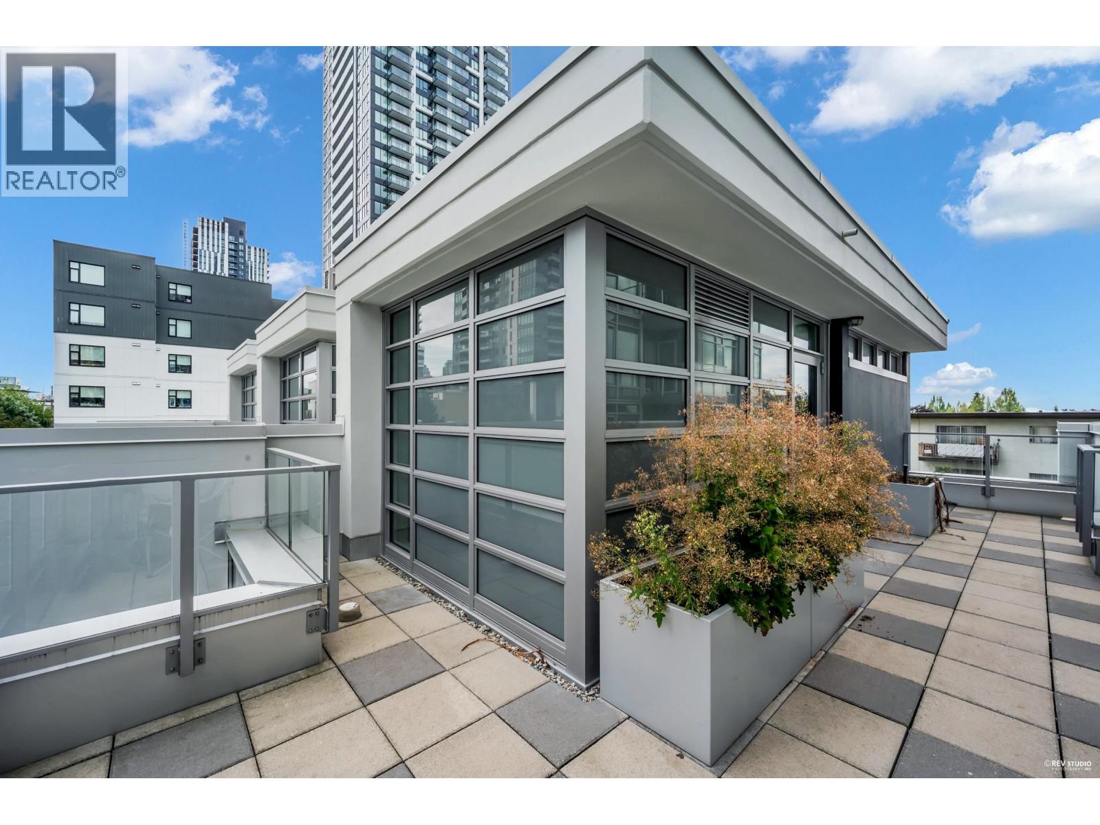 Th1 6398 Silver Avenue, Burnaby, British Columbia  V5H 0K7 - Photo 25 - R3039615