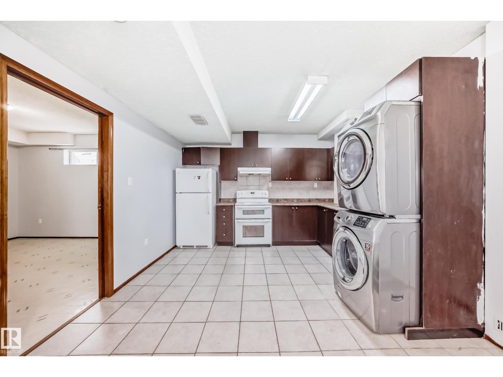 1068 James Cr Nw, Edmonton, Alberta  T6L 6P6 - Photo 36 - E4454388