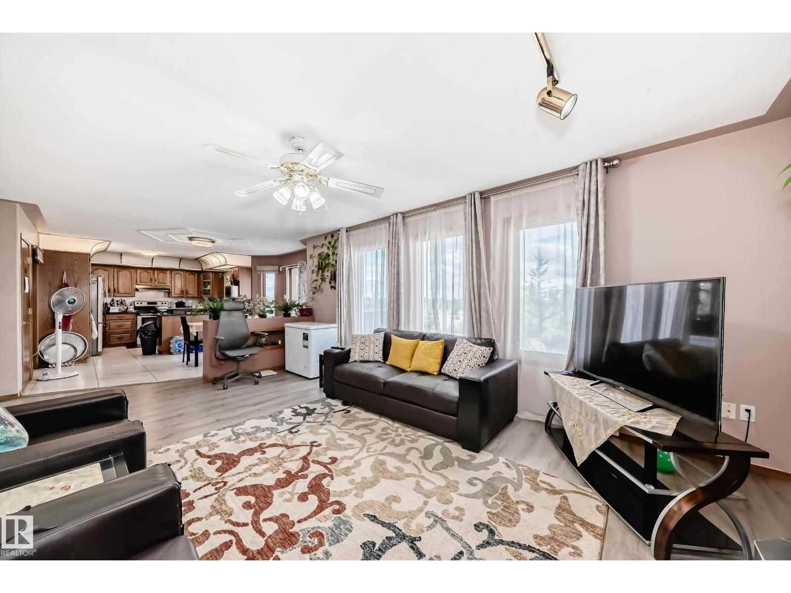 1068 James Cr Nw, Edmonton, Alberta  T6L 6P6 - Photo 18 - E4454388