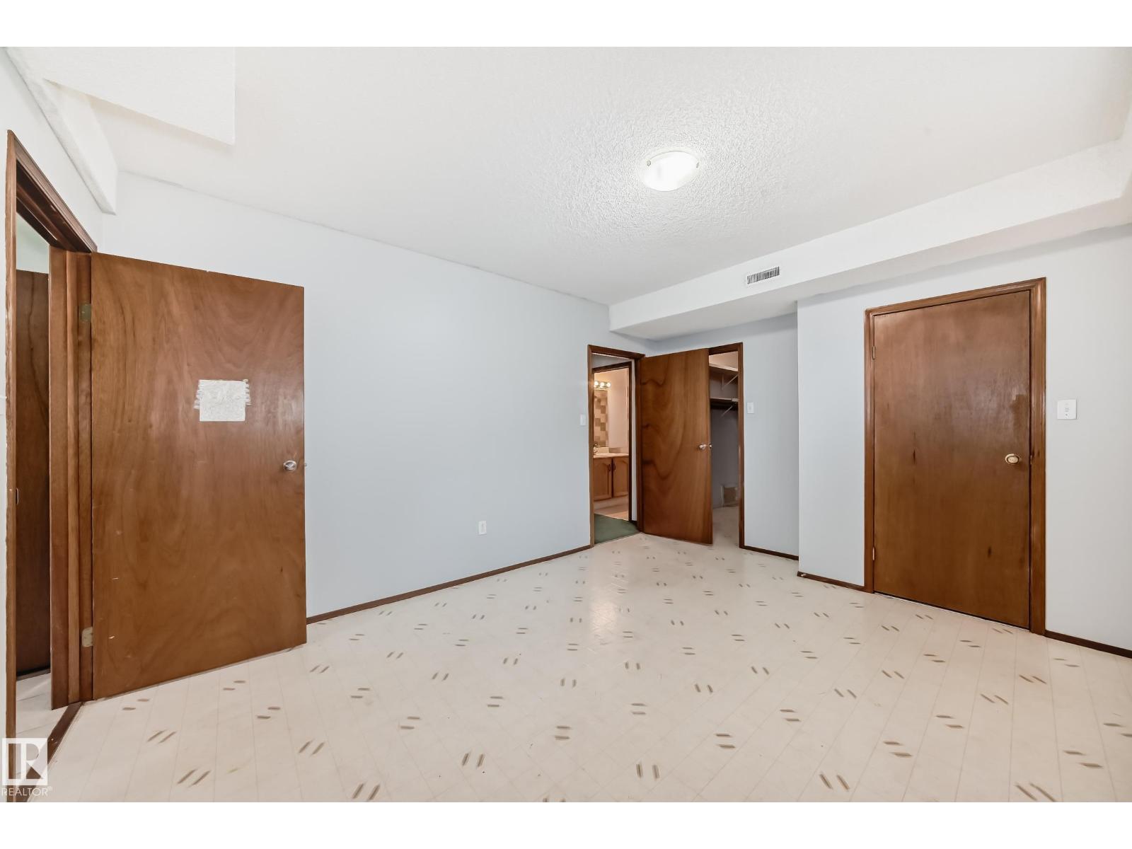1068 James Cr Nw, Edmonton, Alberta  T6L 6P6 - Photo 46 - E4454388