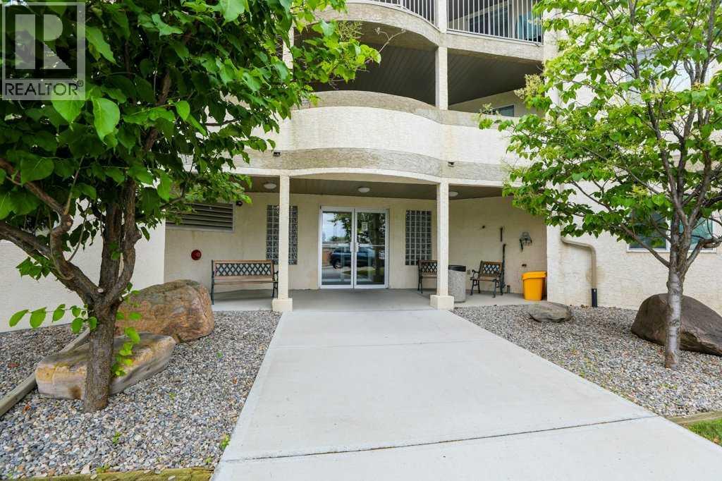 316, 485 Red Crow Boulevard W, Lethbridge, Alberta  T1K 7G6 - Photo 3 - A2240834