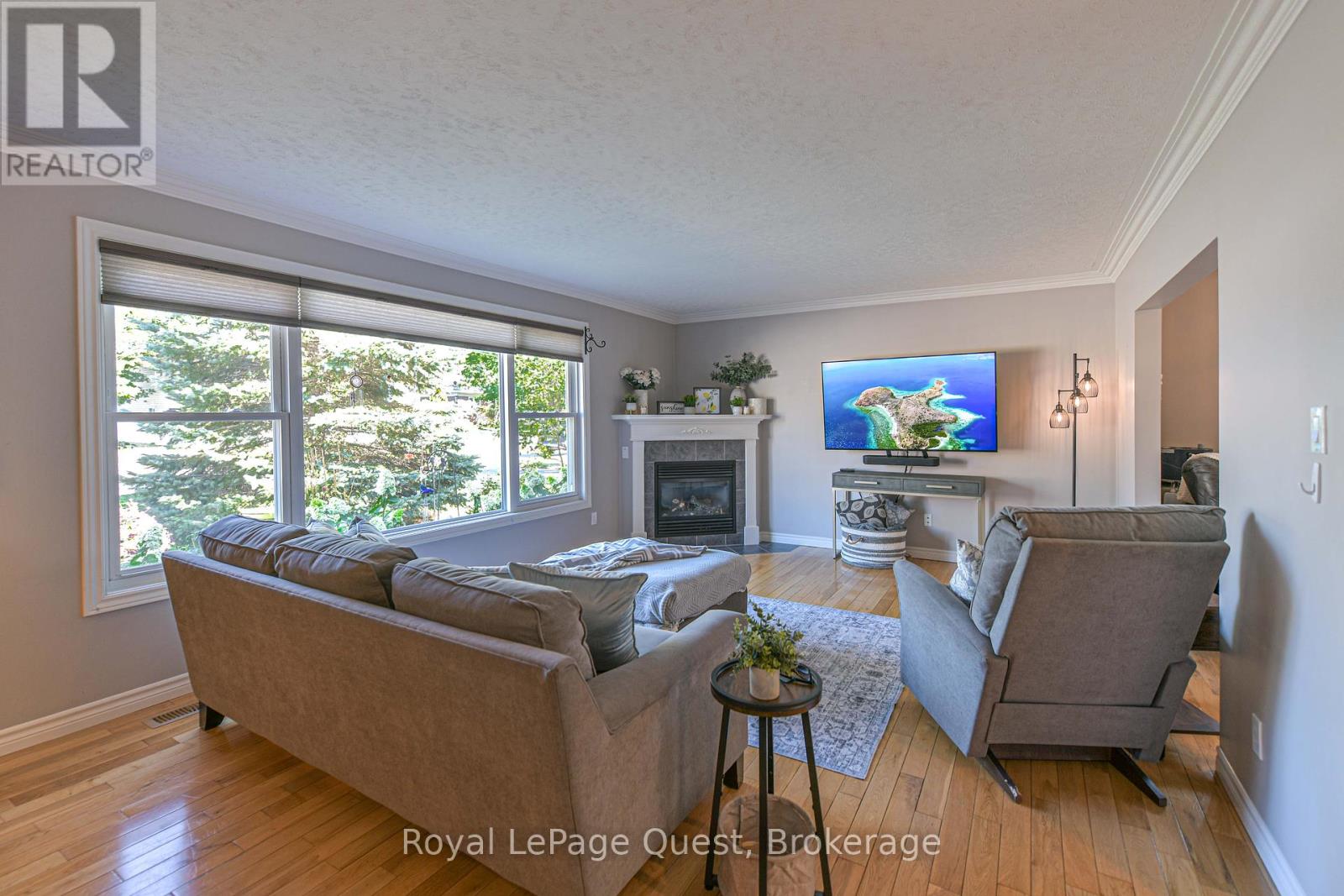 43 Calverley Street, Orillia, Ontario  L3V 3T3 - Photo 17 - S12360585