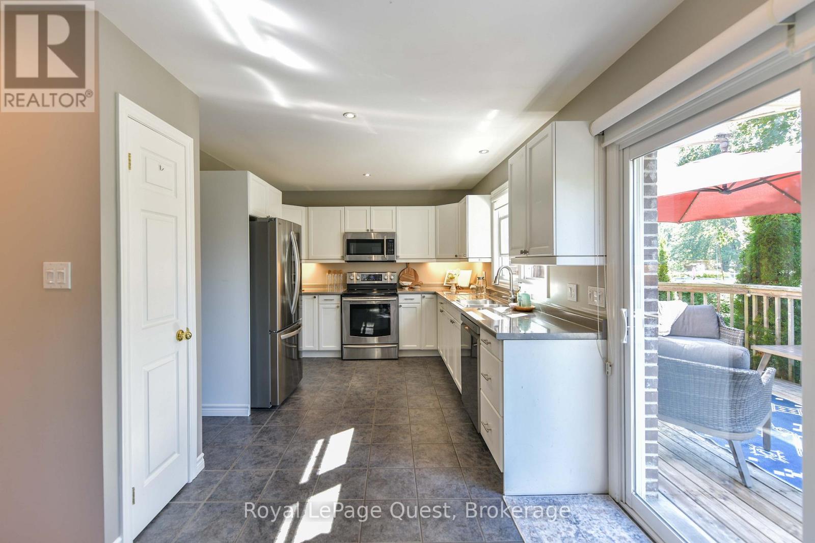 43 Calverley Street, Orillia, Ontario  L3V 3T3 - Photo 21 - S12360585