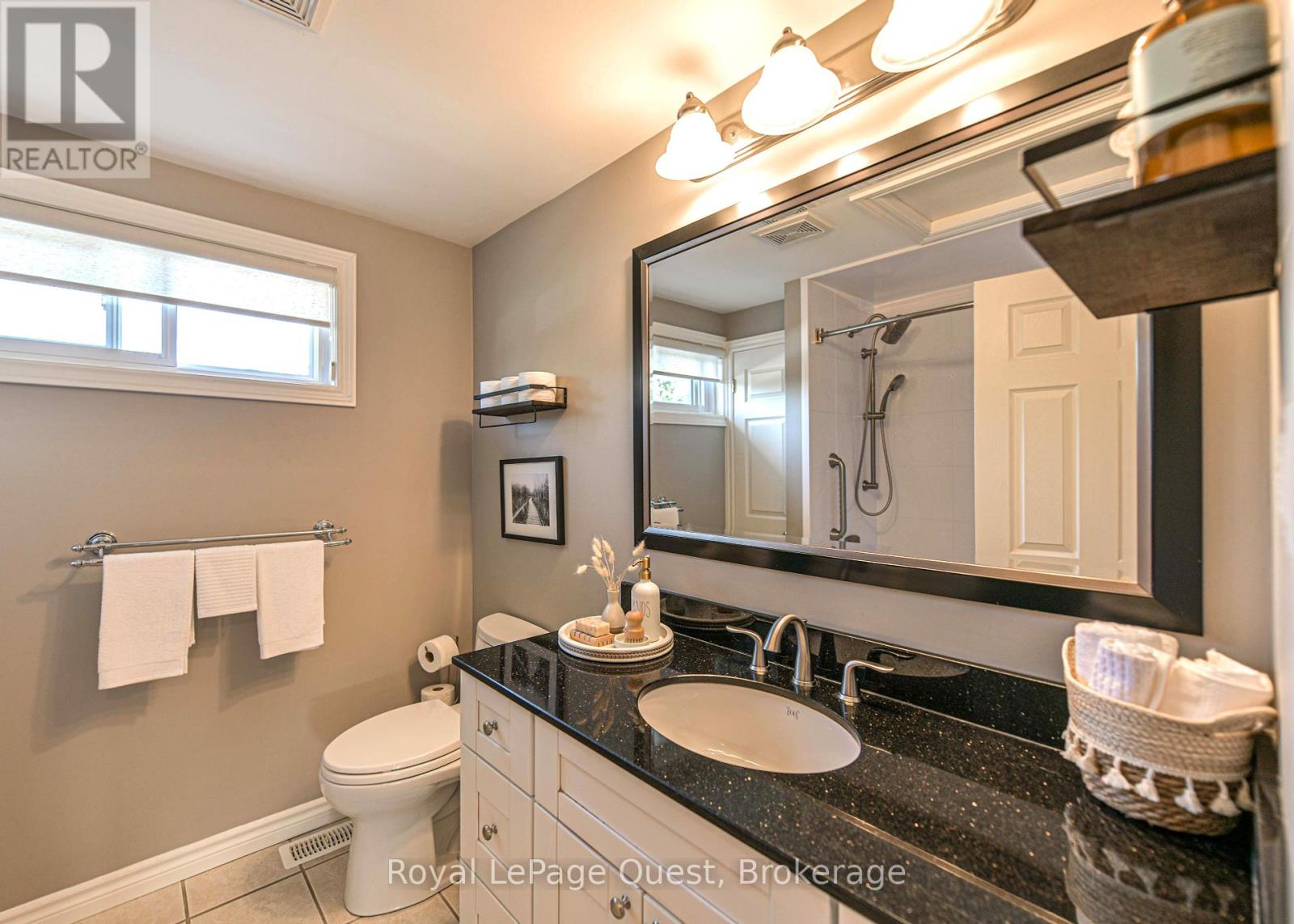 43 Calverley Street, Orillia, Ontario  L3V 3T3 - Photo 30 - S12360585