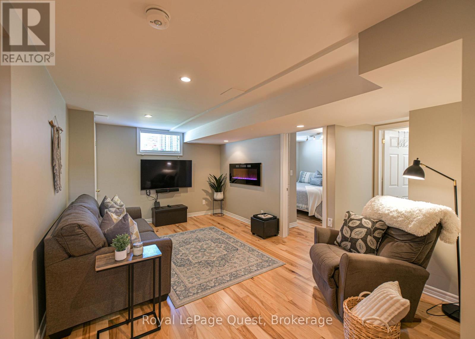 43 Calverley Street, Orillia, Ontario  L3V 3T3 - Photo 33 - S12360585