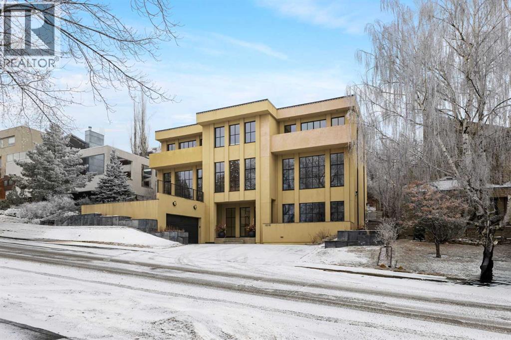 Property at 1010 39 Avenue SW image 2