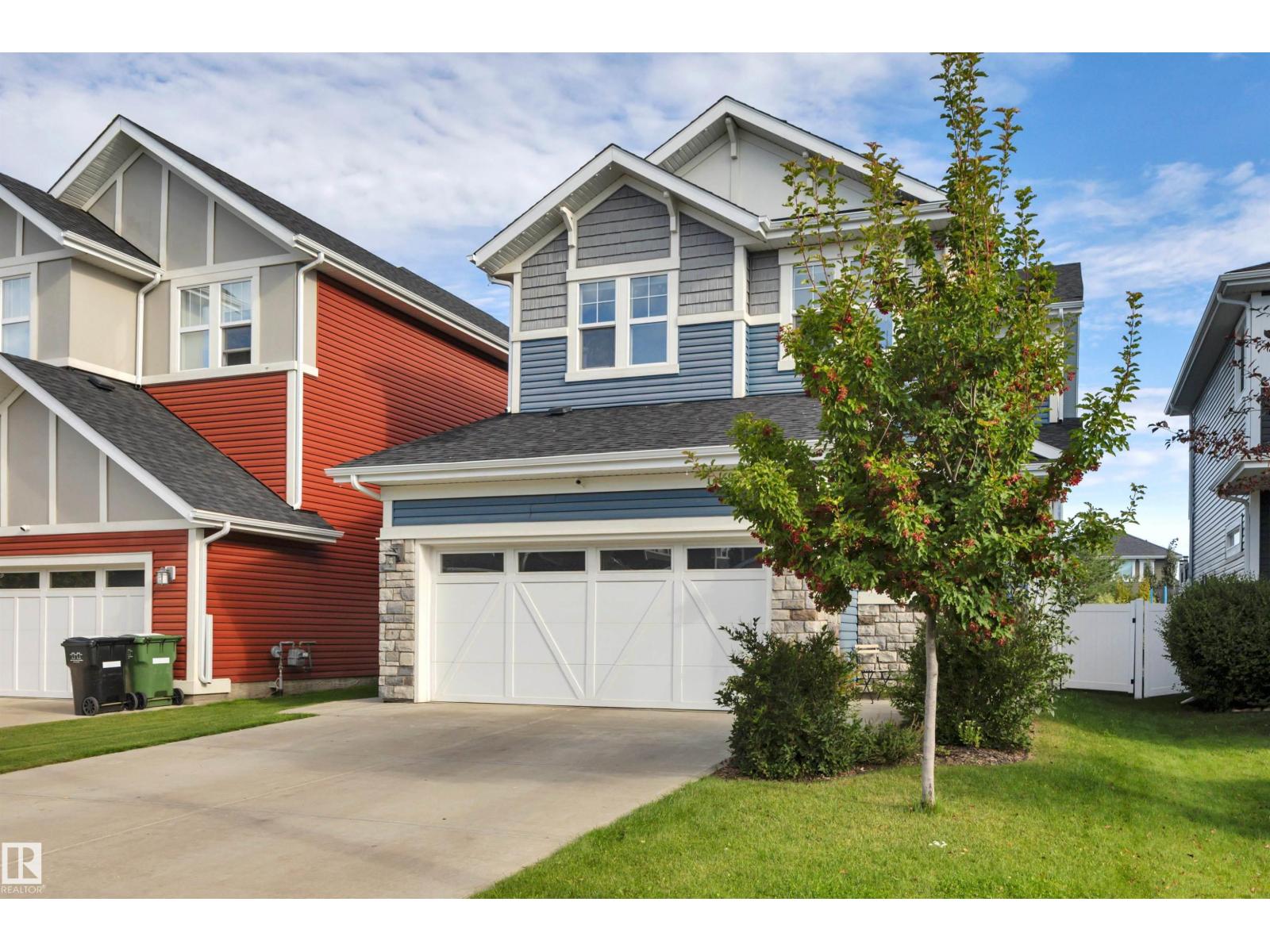 220 SIMPKINS BN, Leduc, Alberta