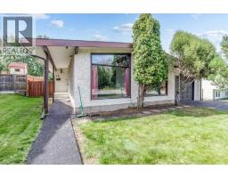 18 Odell Green Oriole Park, Red Deer, Ca
