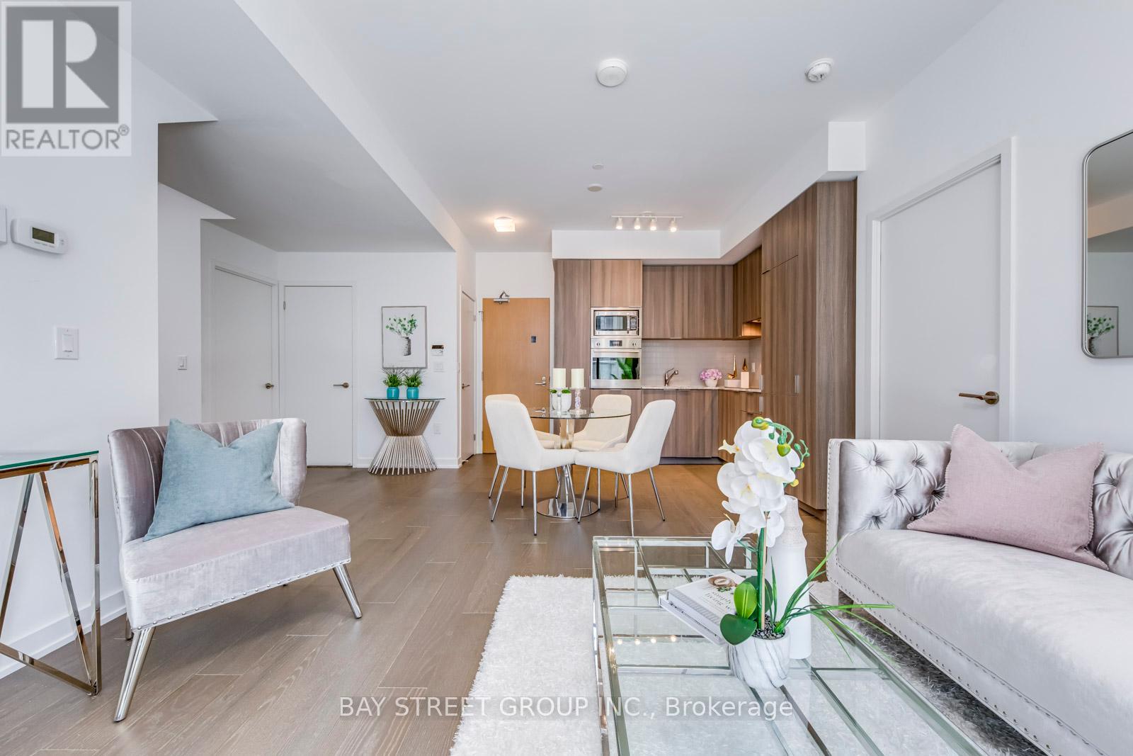 405 - 11 Wellesley Street W, Toronto, Ontario  M4Y 1E8 - Photo 18 - C12360598