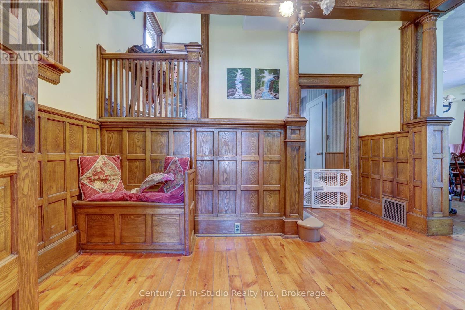 45 Mark Street W, Grey Highlands, Ontario  N0C 1H0 - Photo 12 - X12360607
