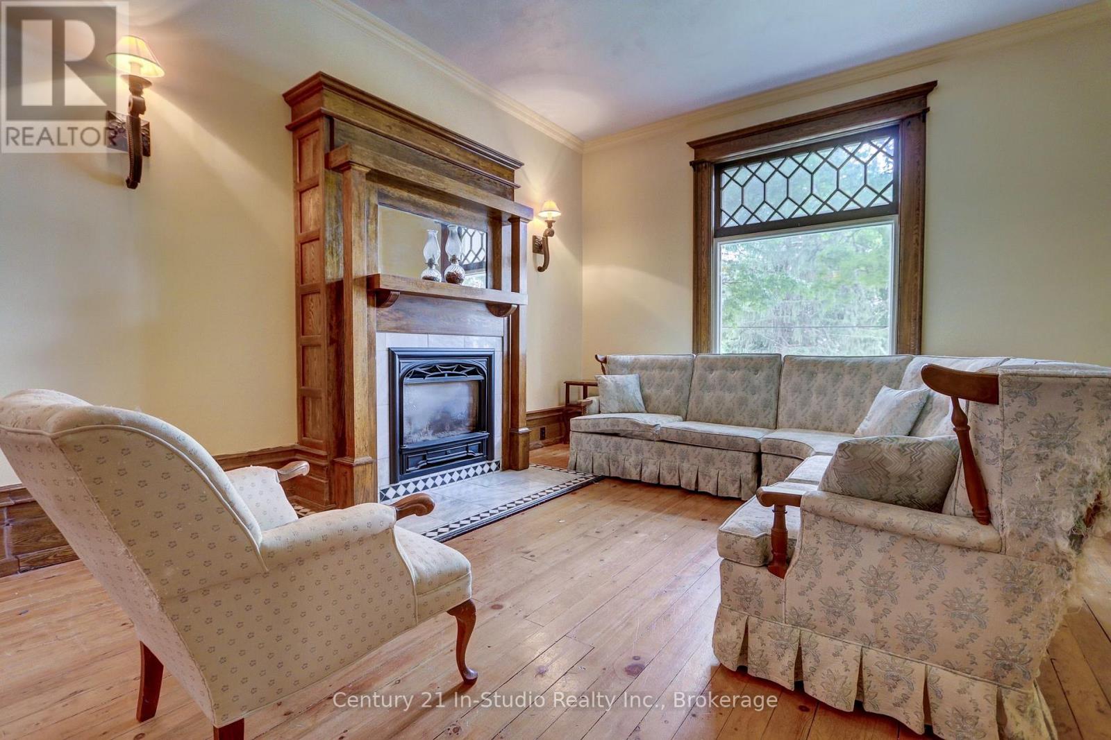 45 Mark Street W, Grey Highlands, Ontario  N0C 1H0 - Photo 13 - X12360607