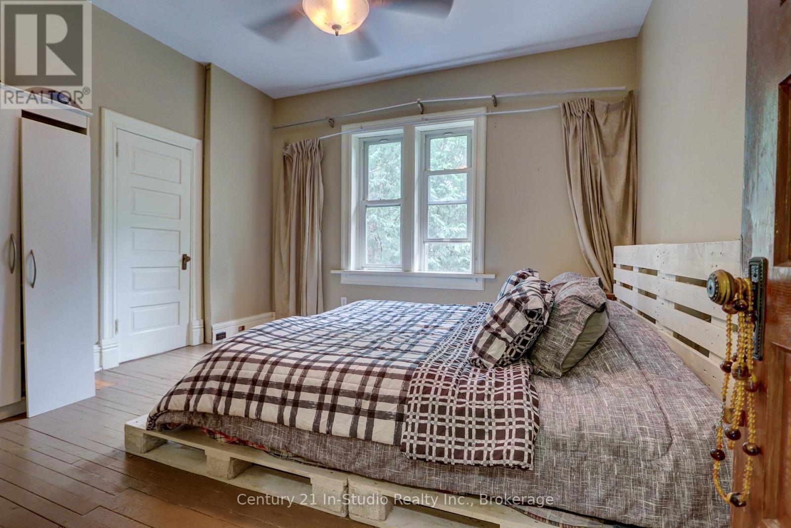 45 Mark Street W, Grey Highlands, Ontario  N0C 1H0 - Photo 20 - X12360607