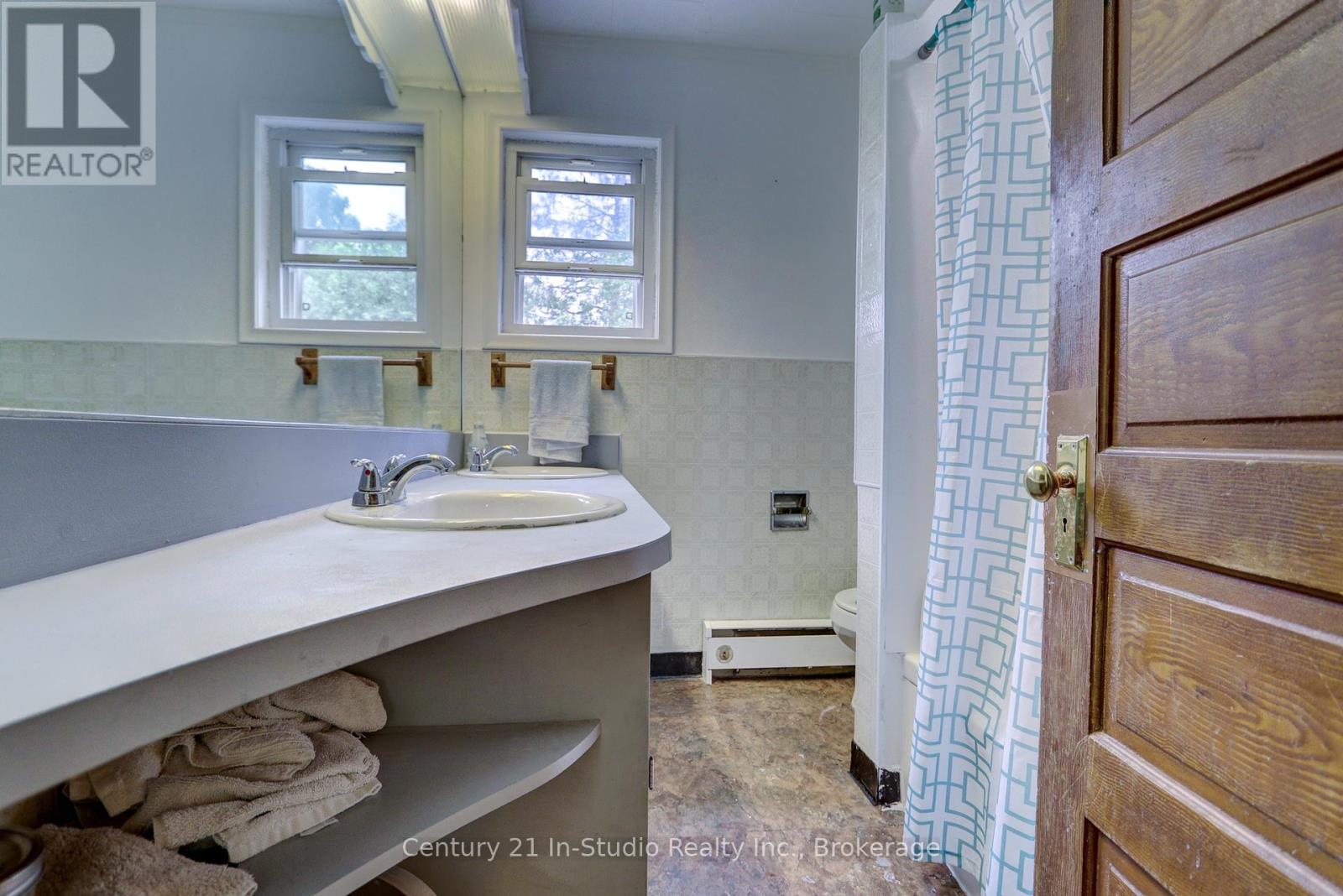45 Mark Street W, Grey Highlands, Ontario  N0C 1H0 - Photo 26 - X12360607