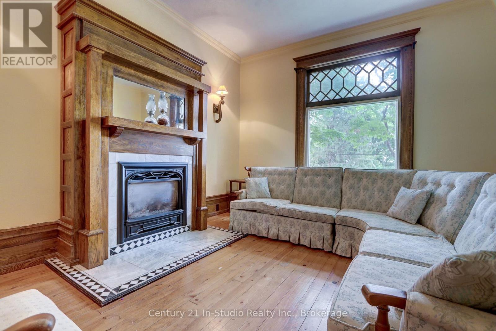 45 Mark Street W, Grey Highlands, Ontario  N0C 1H0 - Photo 3 - X12360607