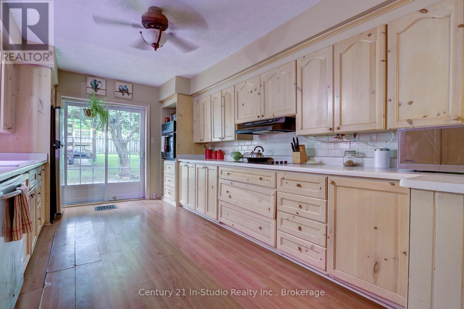 45 Mark Street W, Grey Highlands, Ontario  N0C 1H0 - Photo 5 - X12360607