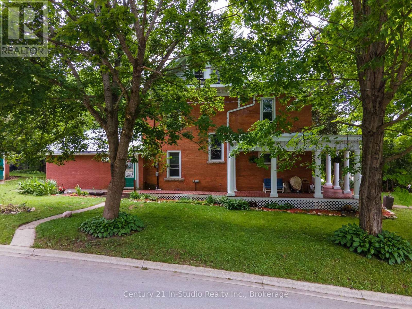 45 Mark Street W, Grey Highlands, Ontario  N0C 1H0 - Photo 7 - X12360607