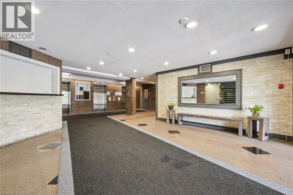 4 Lisa Street Unit# 707, Brampton, Ontario  L6T 4B6 - Photo 3 - 40762906