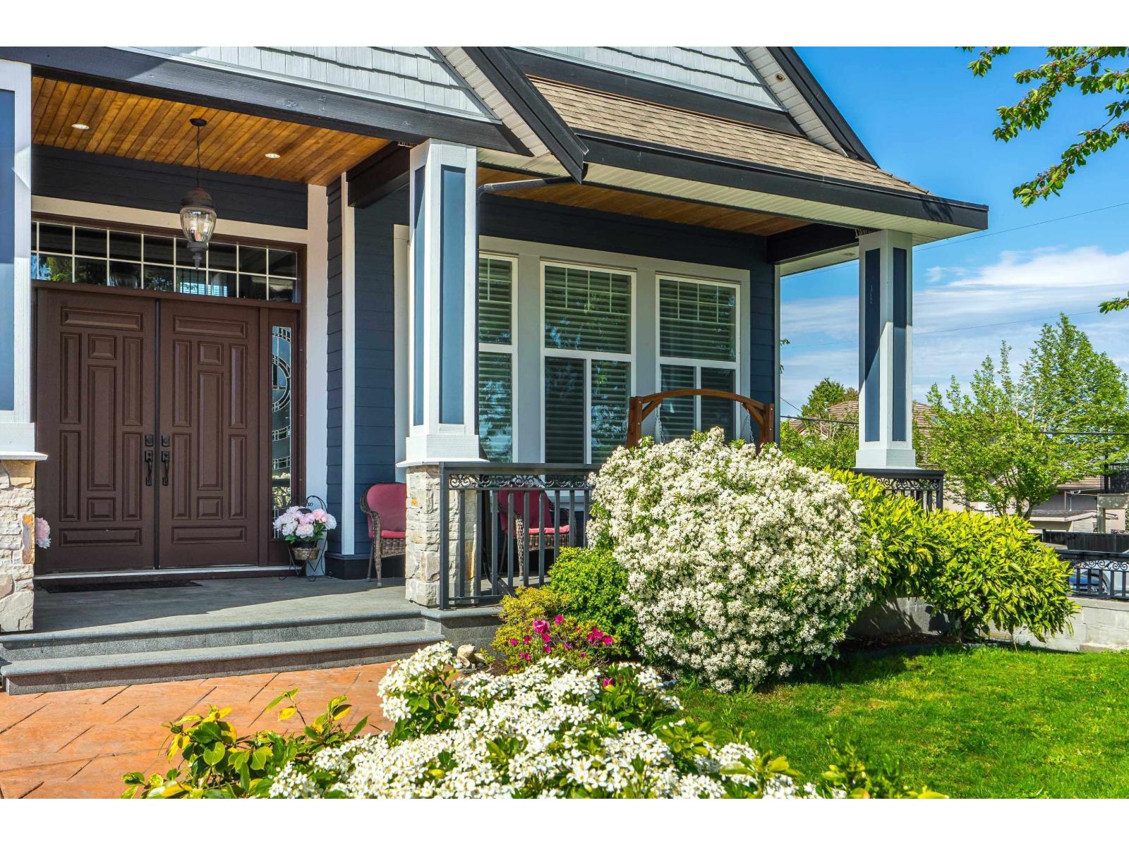 Property at 11731 88 AVENUE image 3