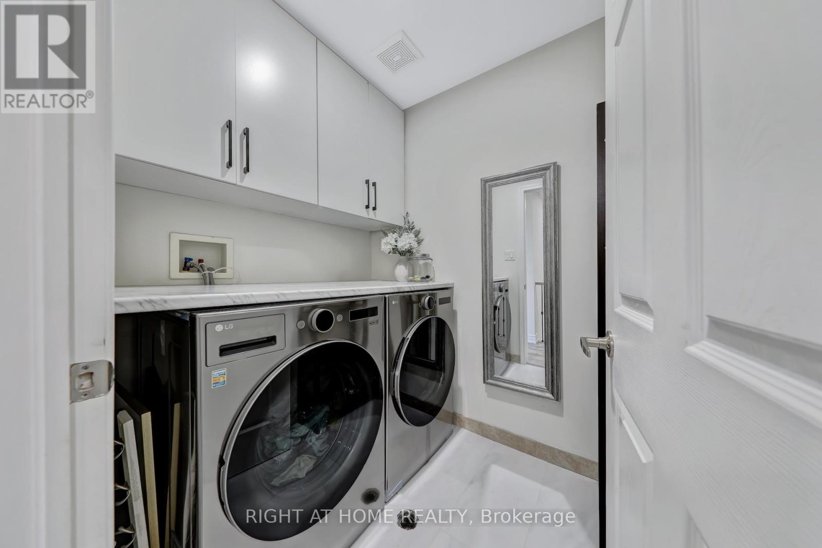 863 Scott Boulevard, Milton, Ontario  L9T 1N1 - Photo 46 - W12360624