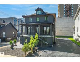 11833 102 Av Nw Wîhkwêntôwin-62;, Edmonton, Ca