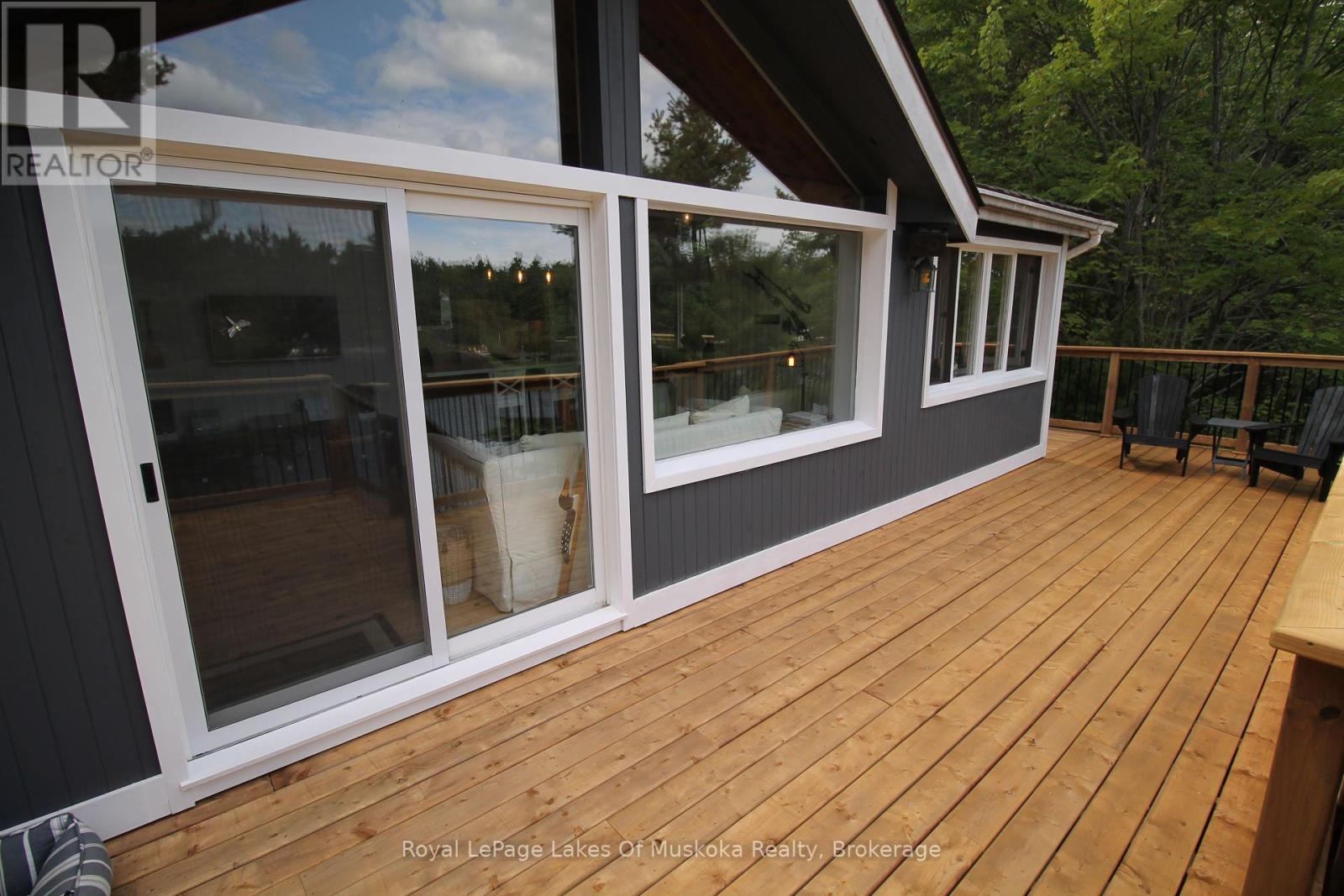 524 Peninsula Road, Gravenhurst, Ontario  P1P 1R2 - Photo 23 - X12360152