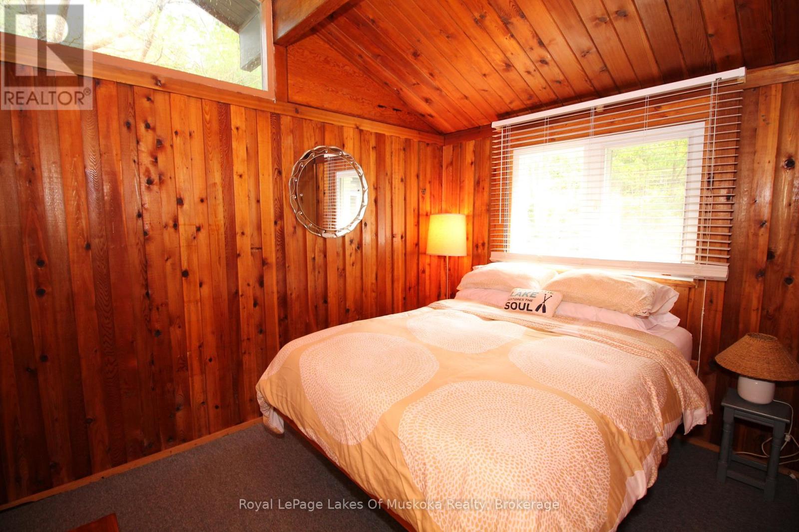 524 Peninsula Road, Gravenhurst, Ontario  P1P 1R2 - Photo 14 - X12360152