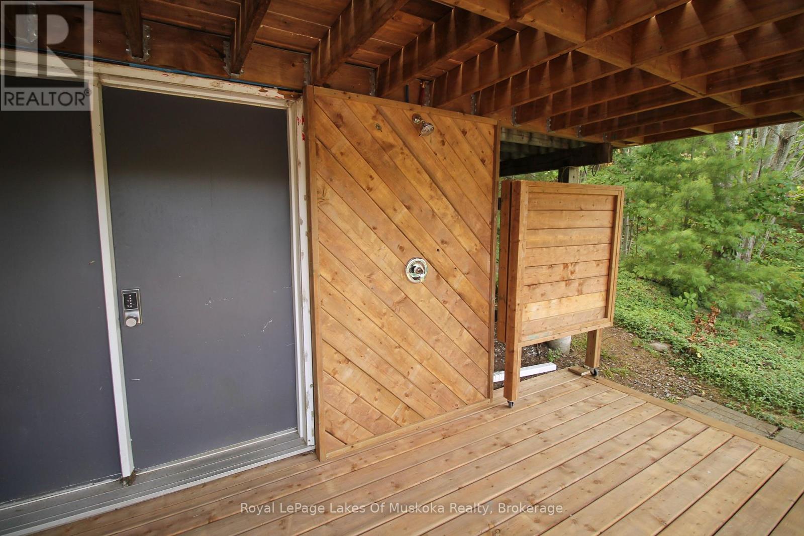 524 Peninsula Road, Gravenhurst, Ontario  P1P 1R2 - Photo 26 - X12360152