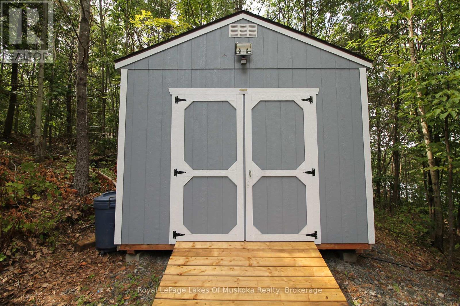 524 Peninsula Road, Gravenhurst, Ontario  P1P 1R2 - Photo 40 - X12360152