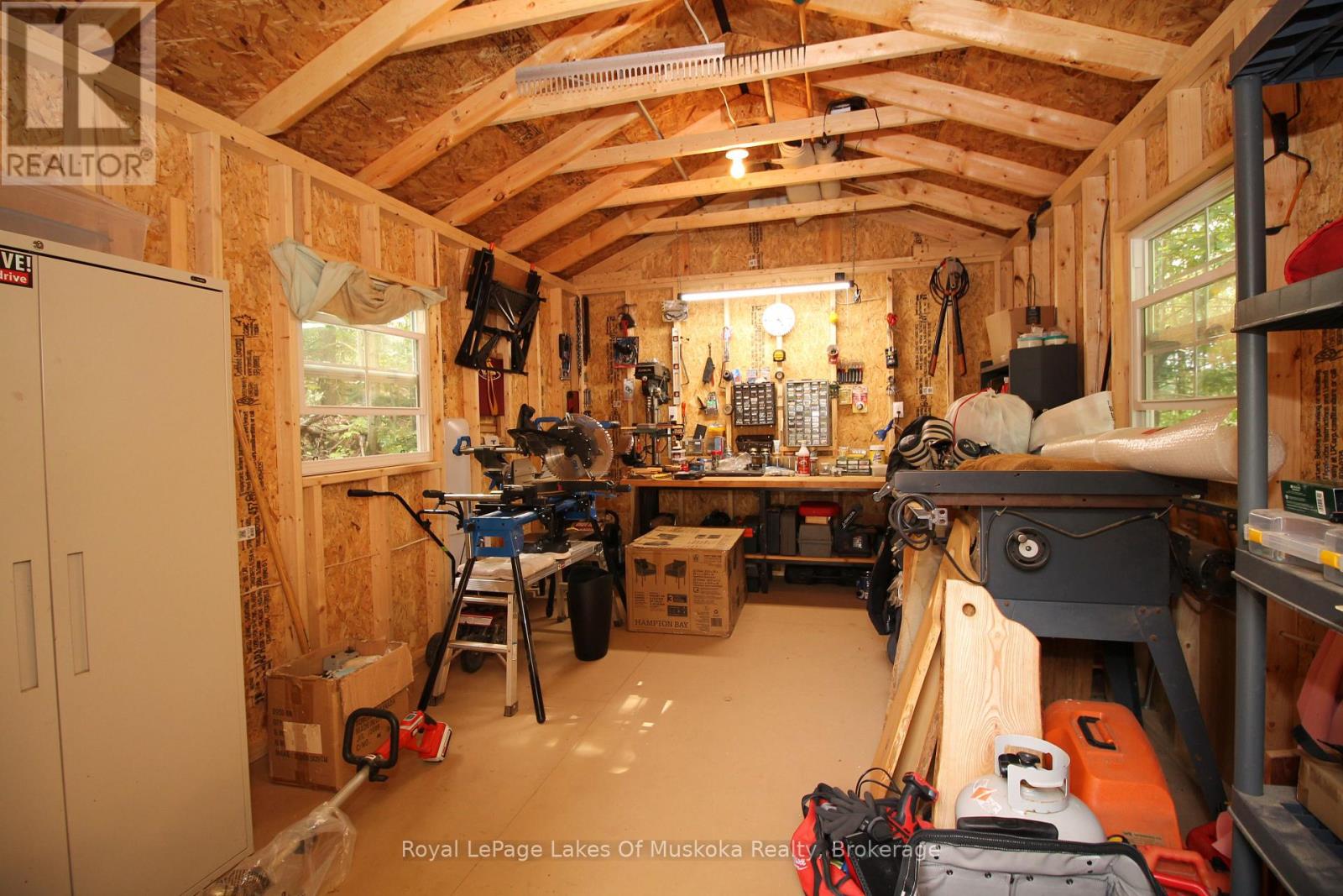 524 Peninsula Road, Gravenhurst, Ontario  P1P 1R2 - Photo 39 - X12360152
