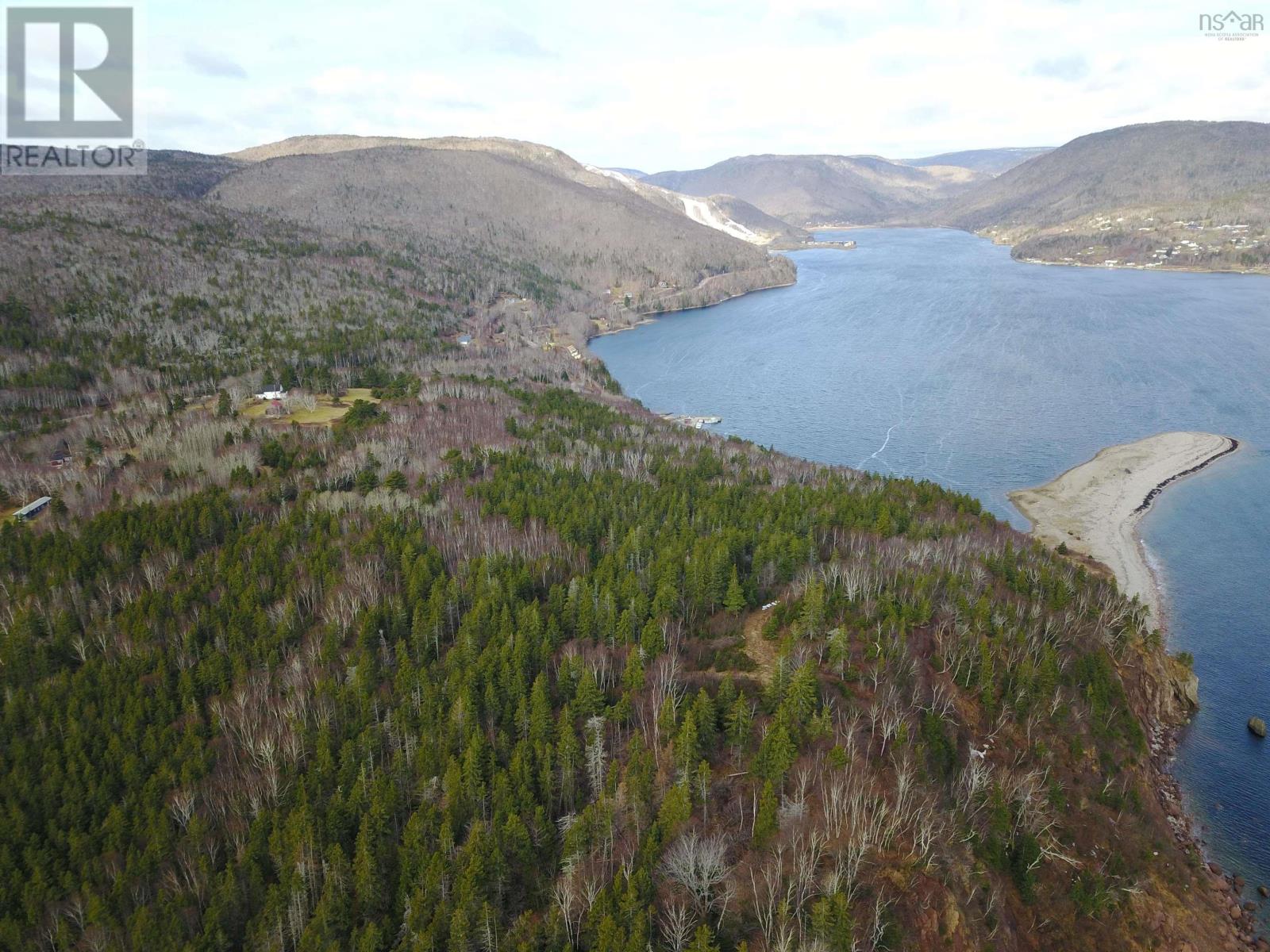 Cabot Trail, Ingonish Ferry, Nova Scotia  B0C 1L0 - Photo 27 - 202508316