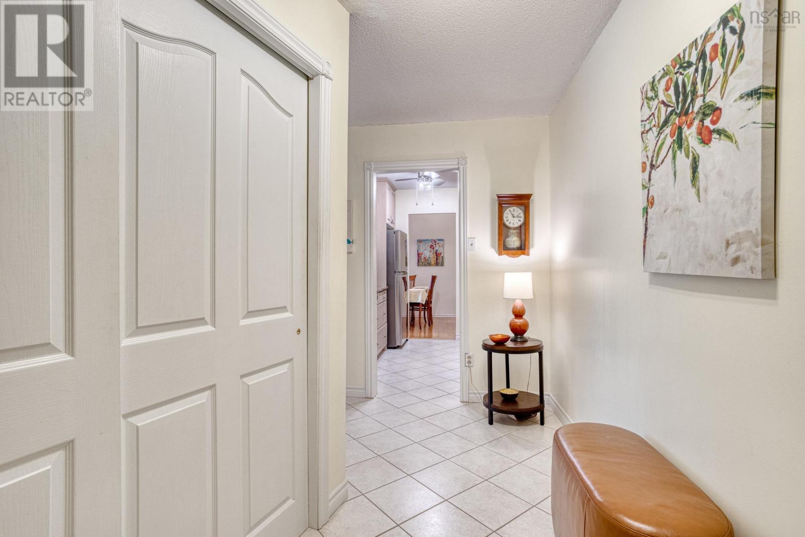 Property at 201 5524 Heatherwood image 4
