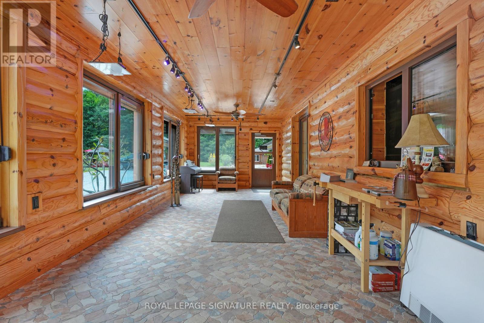 1064 Omagaki Road, Minden Hills, Ontario  K0M 2K0 - Photo 7 - X12285176
