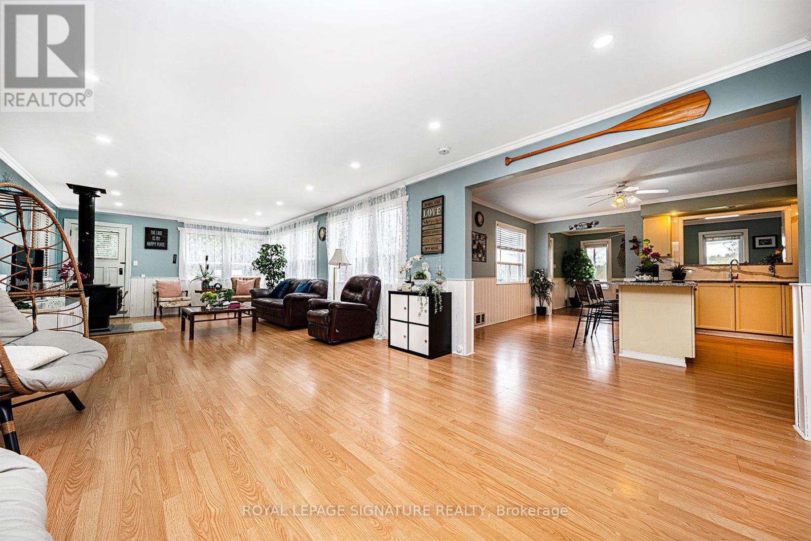 1270 Wessell Road, Minden Hills, Ontario  K0M 2L1 - Photo 8 - X12181377