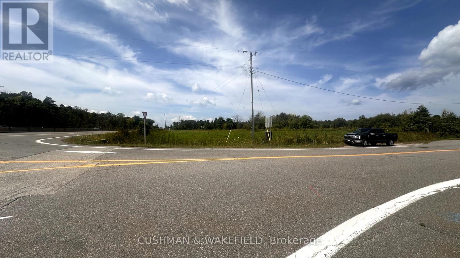 136 Line 10 N, Oro-Medonte, Ontario  L0L 1T0 - Photo 2 - S11941434