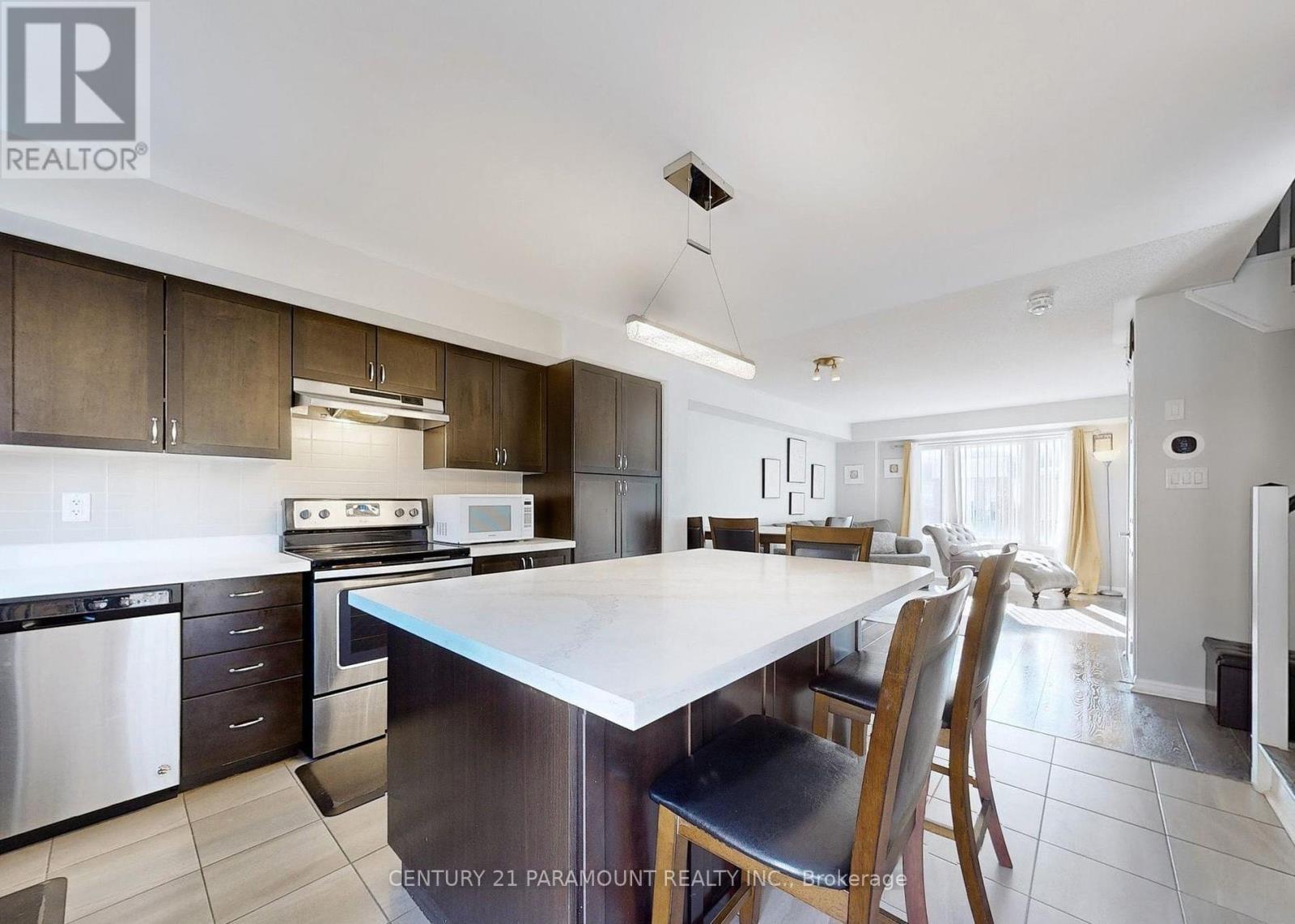 213 - 250 Sunny Meadow Boulevard, Brampton, Ontario L7A 0A1 - Photo 12 - W12360685