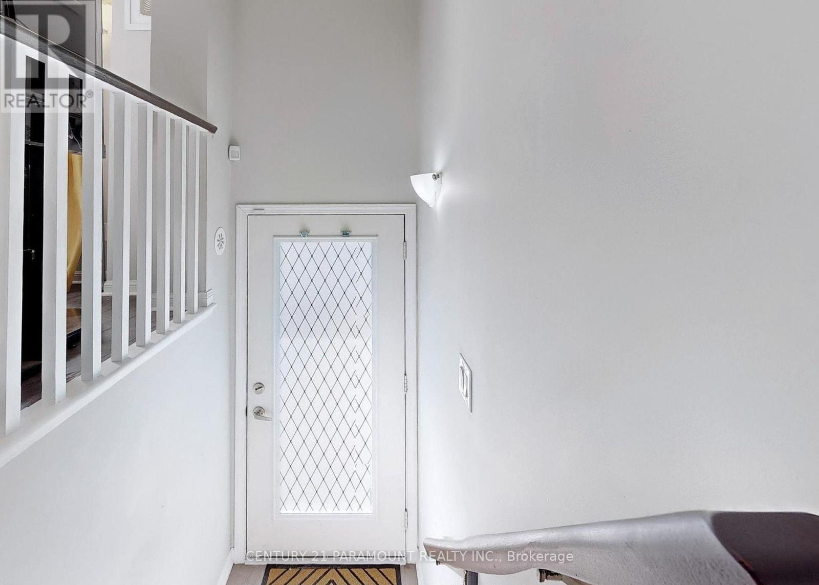 213 - 250 Sunny Meadow Boulevard, Brampton, Ontario L7A 0A1 - Photo 4 - W12360685