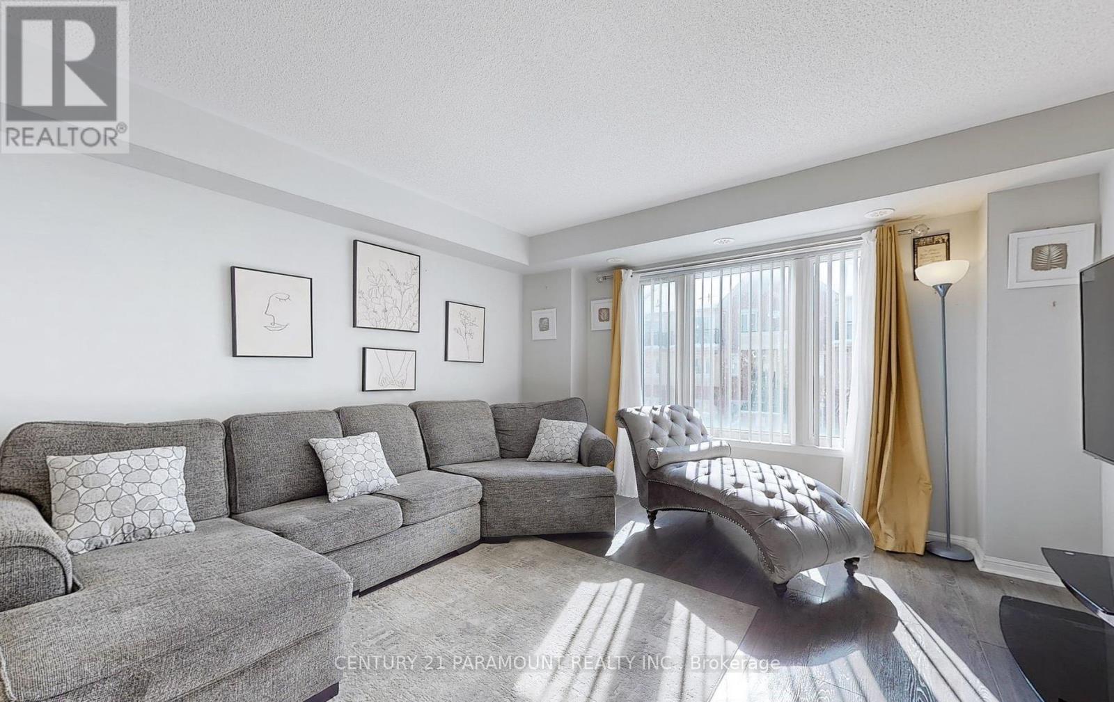 213 - 250 Sunny Meadow Boulevard, Brampton, Ontario L7A 0A1 - Photo 6 - W12360685