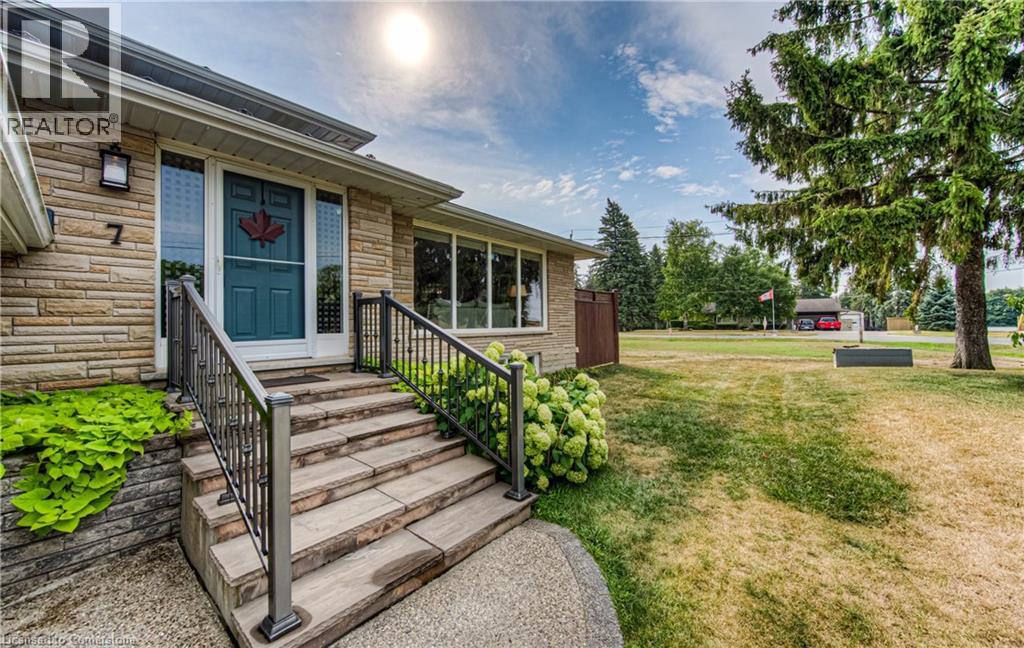Property at 7 KENNEDY Road image 4