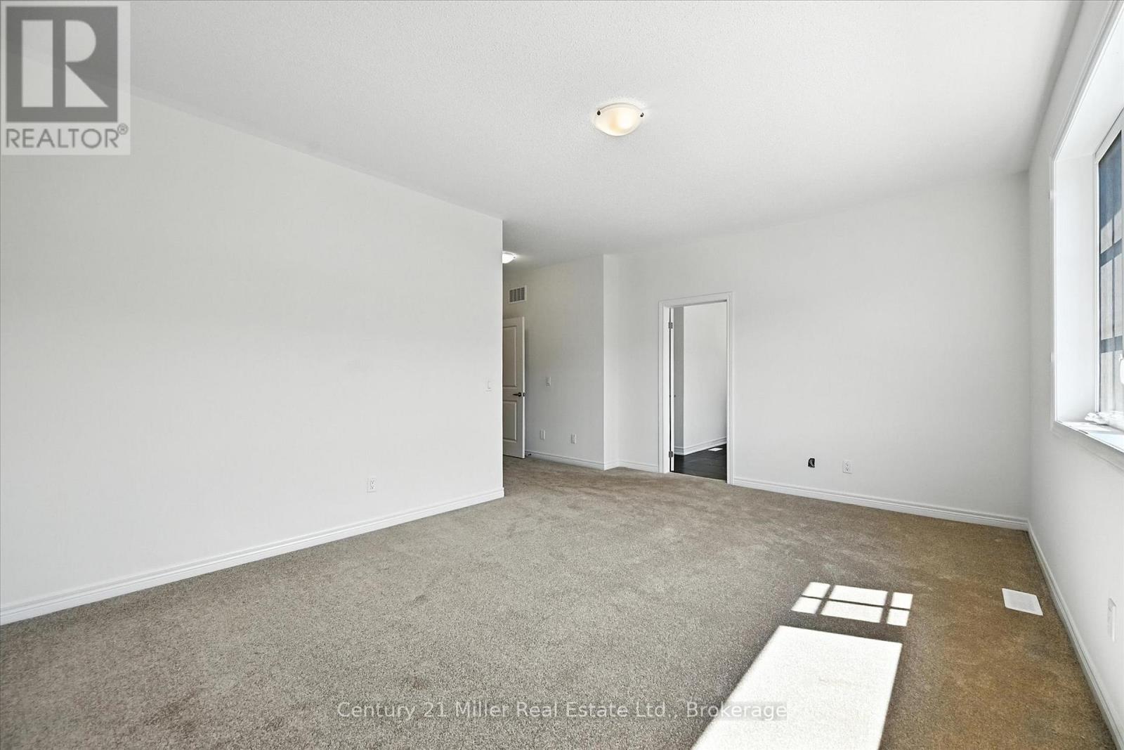3250 Millicent Avenue, Oakville, Ontario  L6H 0V8 - Photo 26 - W12360705