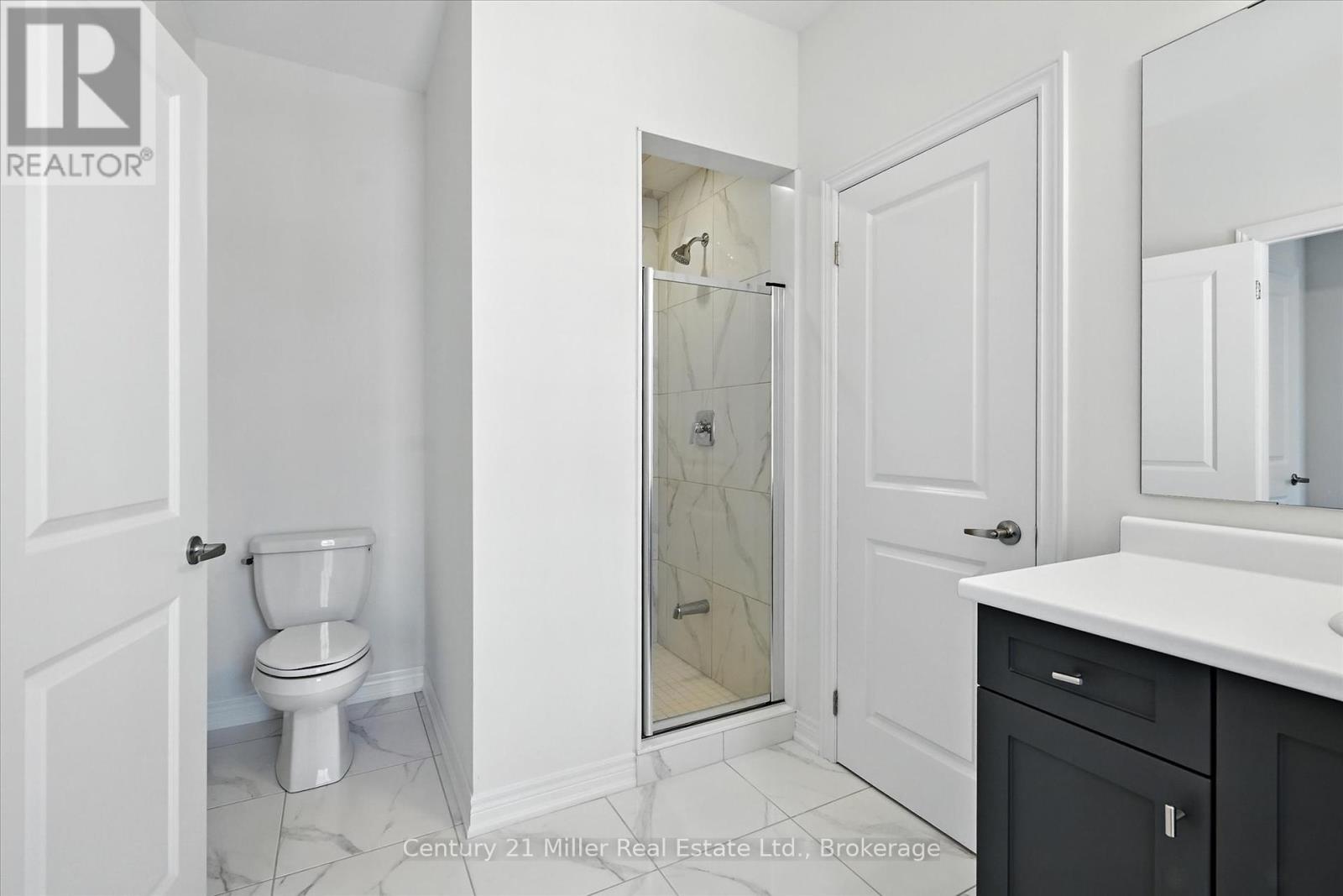 3250 Millicent Avenue, Oakville, Ontario  L6H 0V8 - Photo 35 - W12360705