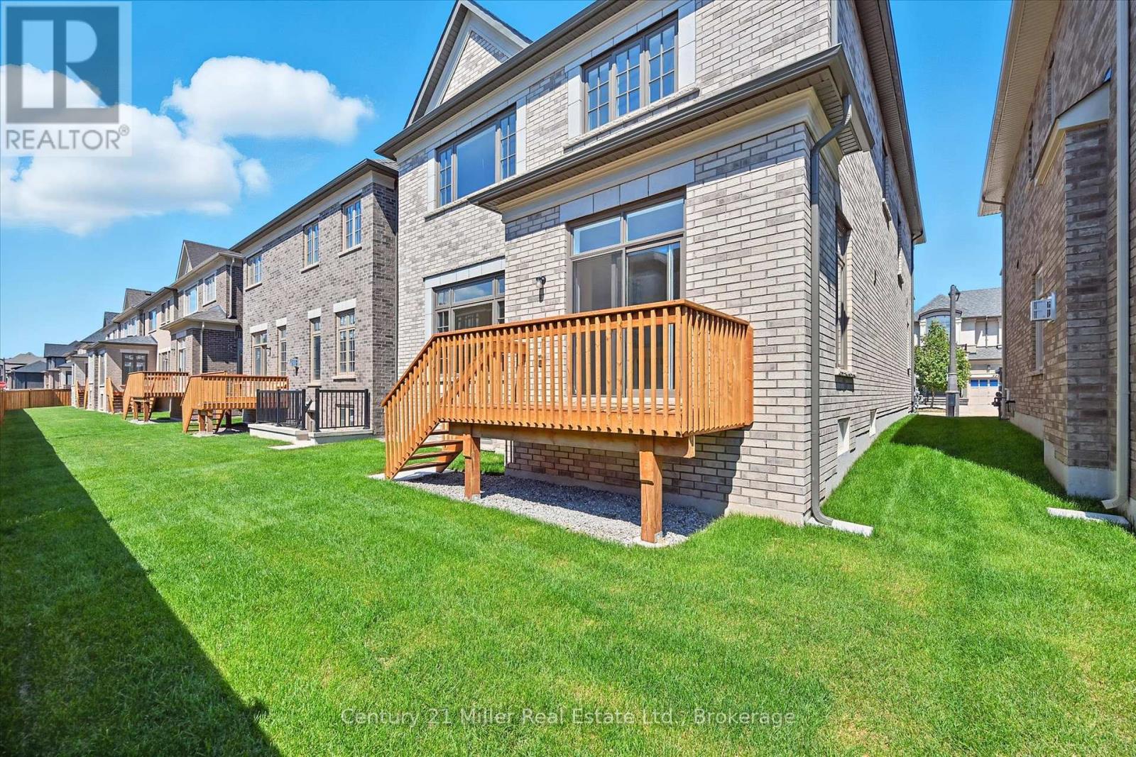 3250 Millicent Avenue, Oakville, Ontario  L6H 0V8 - Photo 43 - W12360705