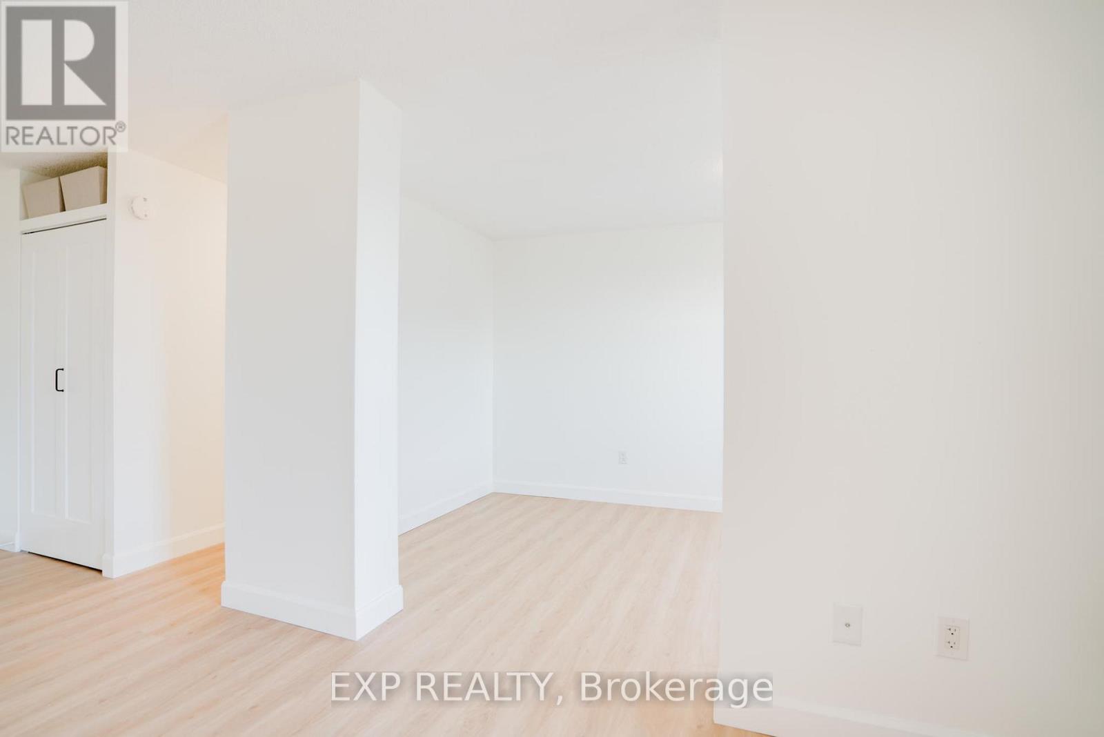1410 - 90 Ling Road, Toronto, Ontario  M1E 4Y3 - Photo 8 - E12360704