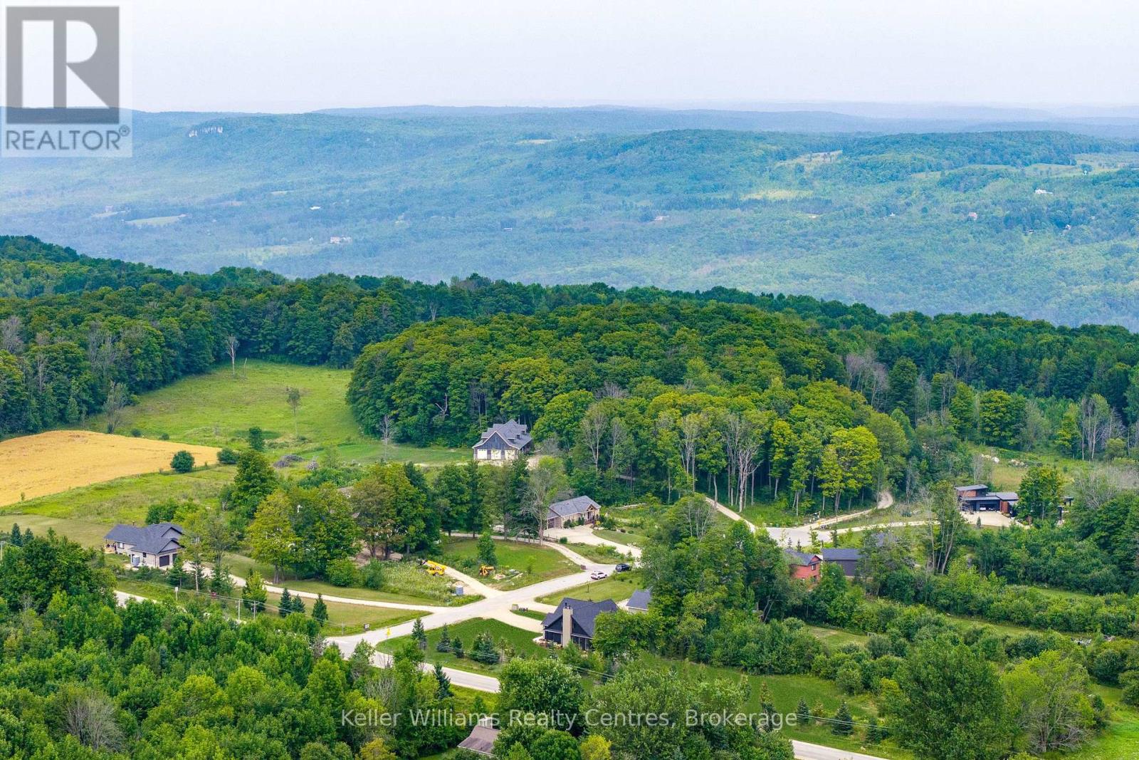 104 Butternut Court, Grey Highlands, Ontario  N0C 1H0 - Photo 2 - X12338663