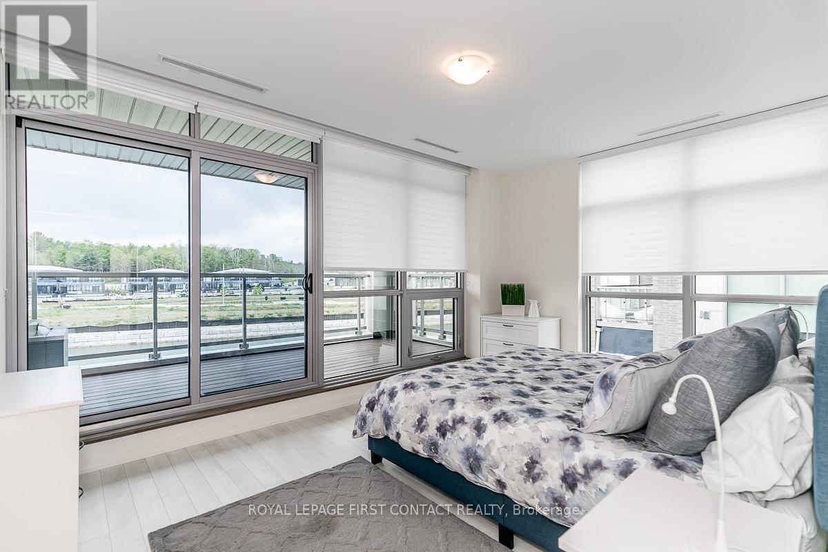 3645 Ferretti Court, Innisfil, Ontario  L9S 0N6 - Photo 13 - N12360703