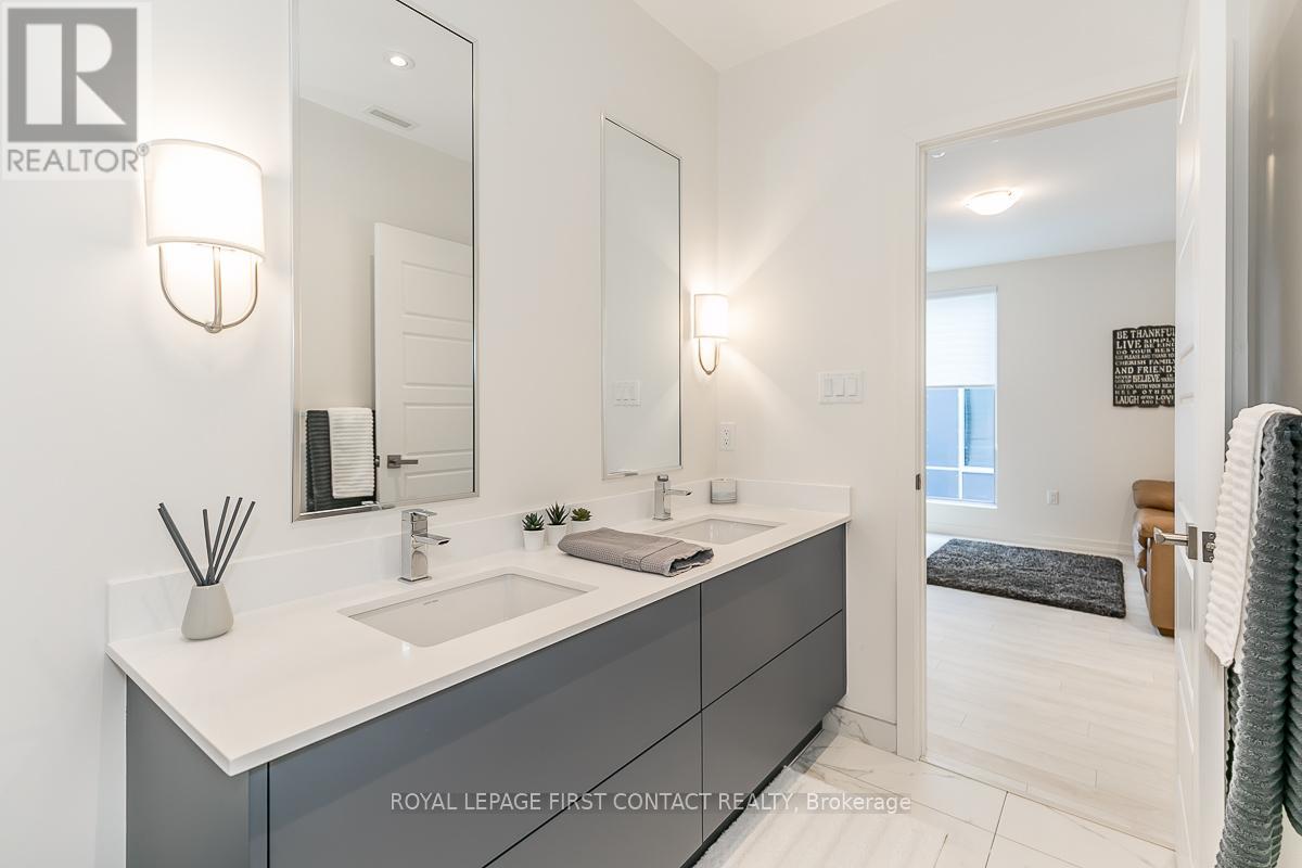 3645 Ferretti Court, Innisfil, Ontario  L9S 0N6 - Photo 19 - N12360703