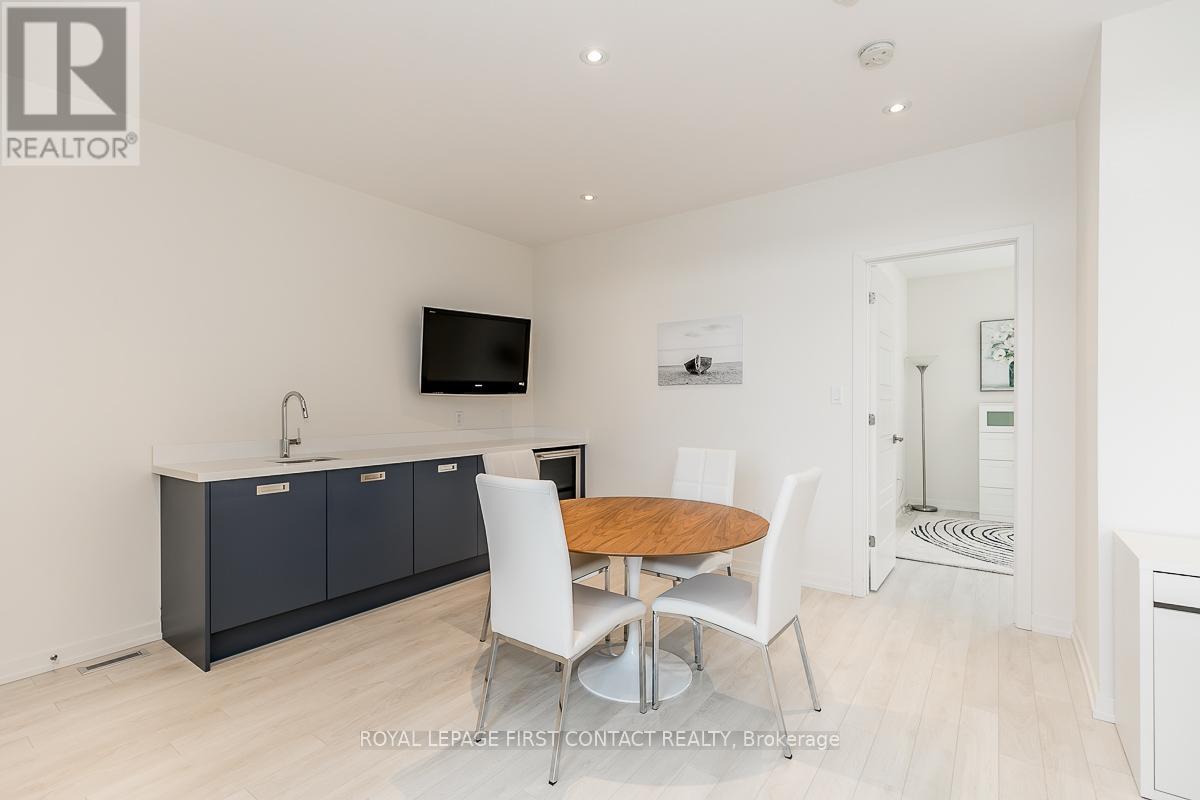 3645 Ferretti Court, Innisfil, Ontario  L9S 0N6 - Photo 20 - N12360703