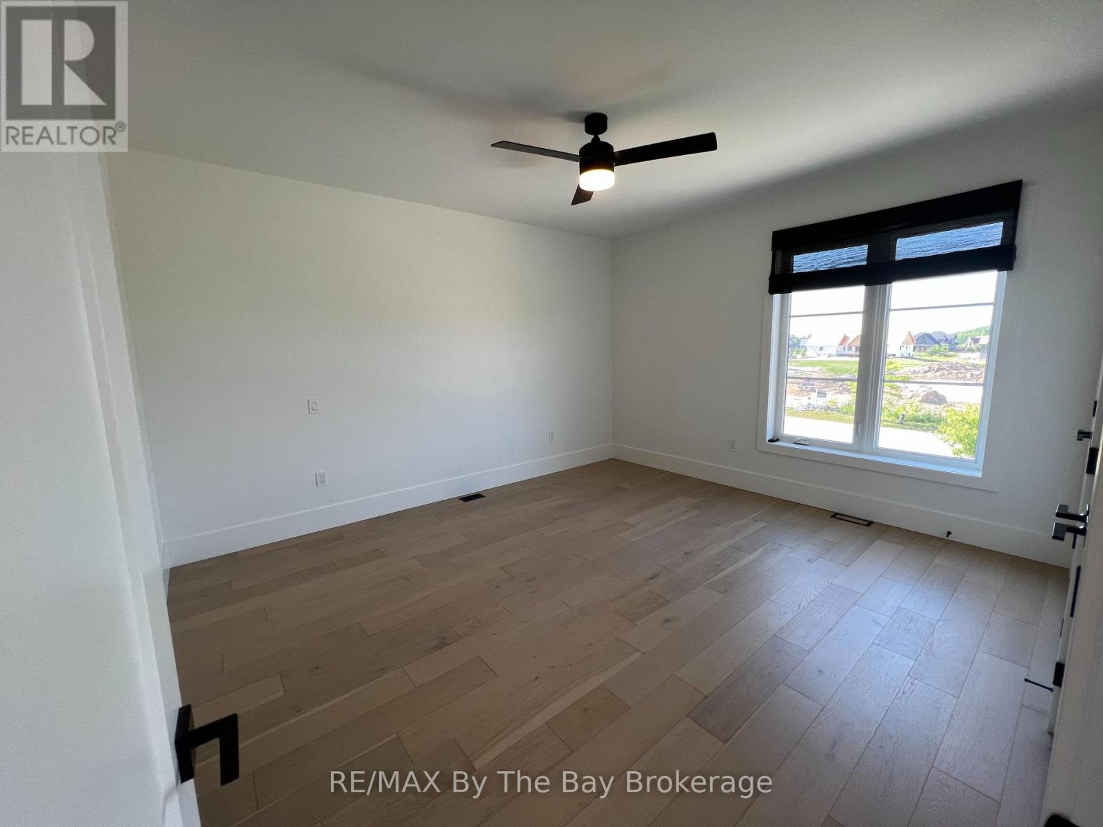 14 Raintree Court, Clearview, Ontario  L9Y 0K2 - Photo 8 - S12252689