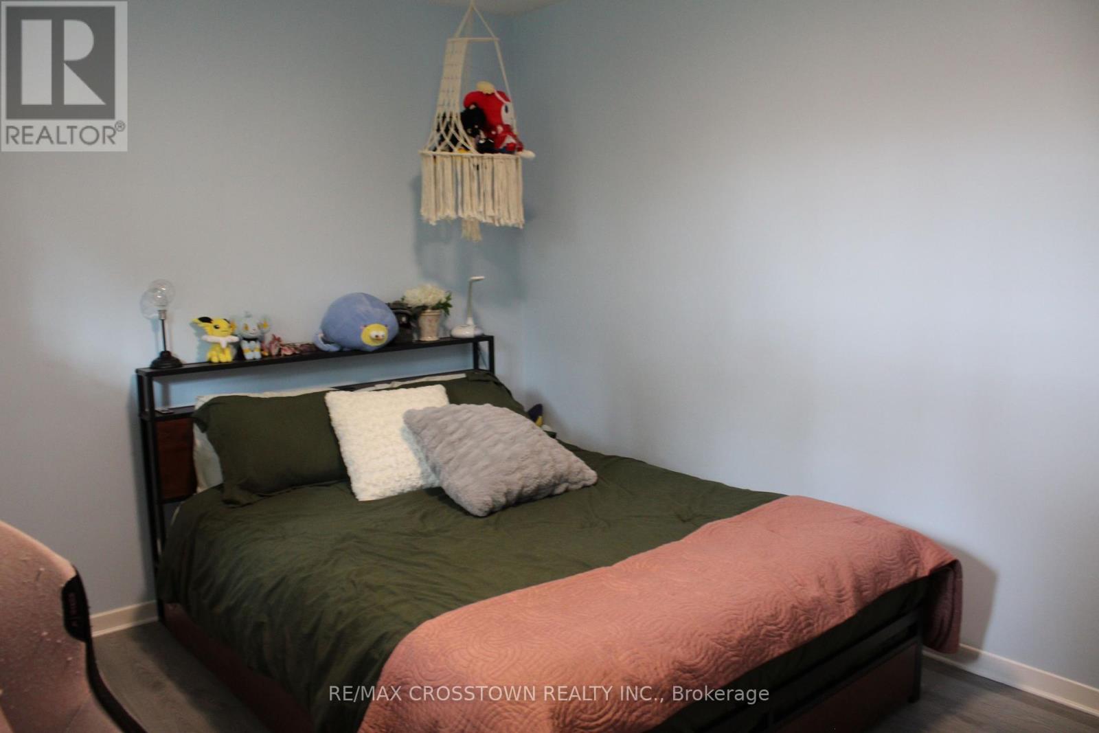 34 Queen Street, Barrie (Codrington), Ontario  L4M 1Z1 - Photo 15 - S12360595